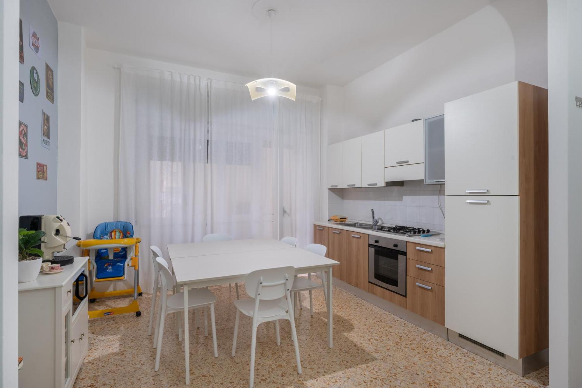 Affittacamere Central Concordia Salerno Eksteriør billede